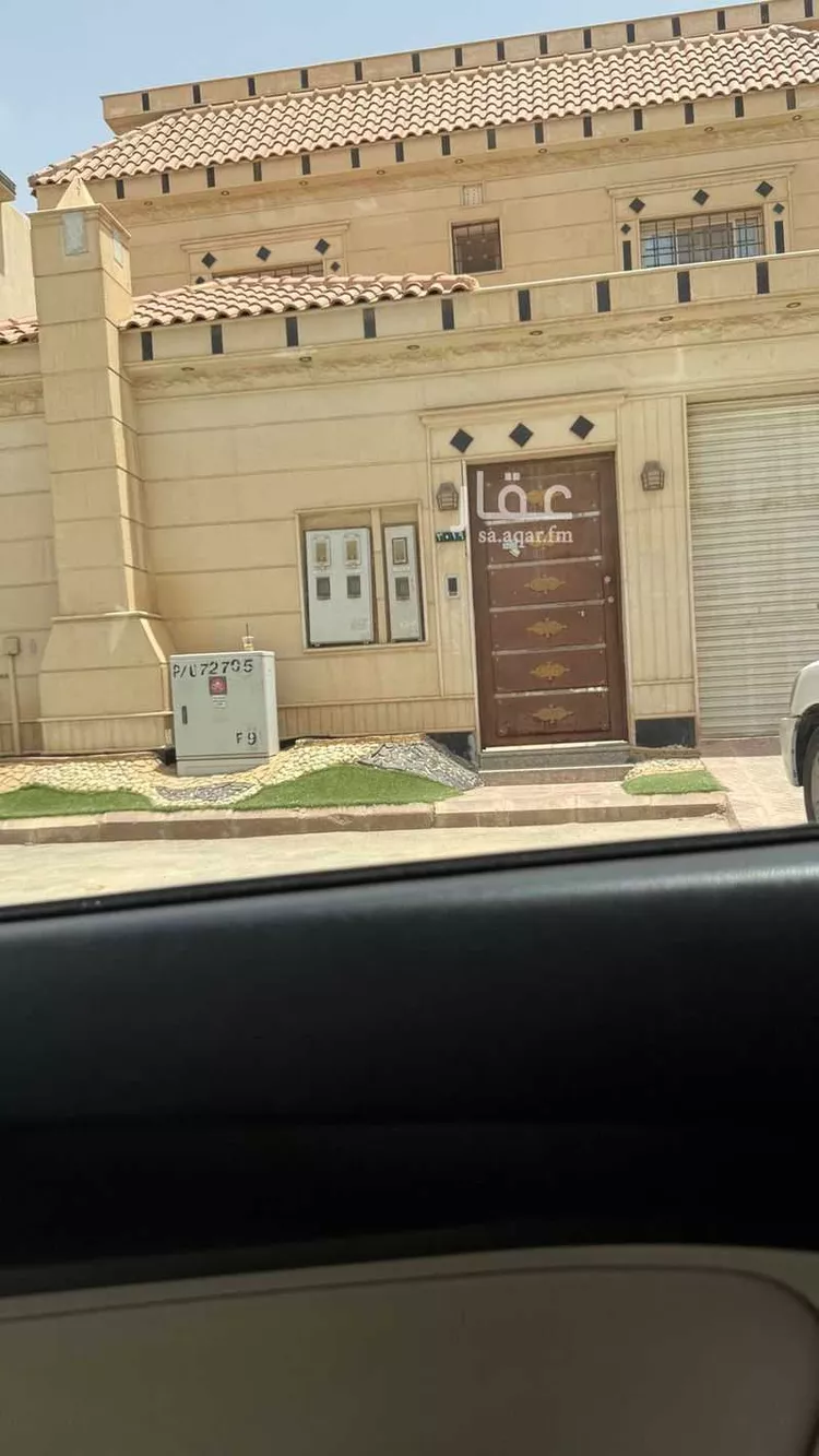 فيلا للبيع في شارع الشلايل ، حي السعادة ، الرياض ، منطقة الرياض صورة 2
