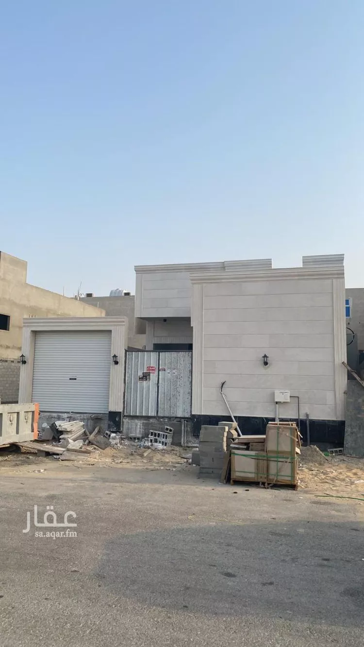 دور للبيع في شارع الدار قطني , حي الأمواج, مدينة الخبر, المنطقة الشرقية