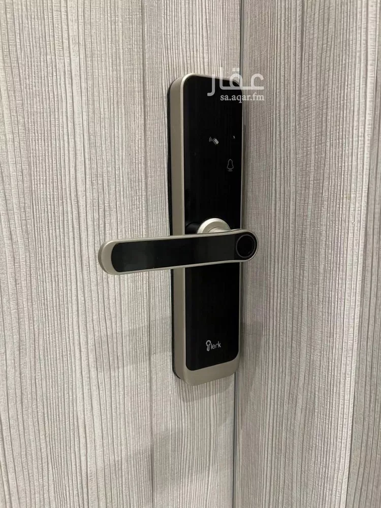 شقة للبيع في شارع الامين, حي الروضة, مدينة الدمام, المنطقة الشرقية صورة 2