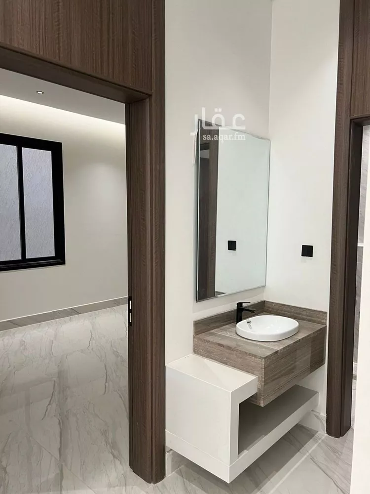 Floor for Sale in Riyadh Al Maizilah صورة 2