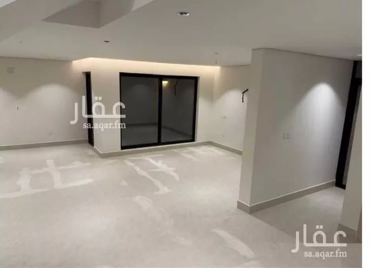 فيلا للبيع في شارع الحي الثامن الرابع عشر , حي ضاحية الملك فهد, مدينة الدمام, المنطقة الشرقية صورة 2