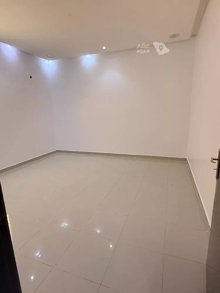 شقة للإيجار في شارع أبي الخير بن محمد الطبري, حي الرمال, مدينة الرياض, منطقة الرياض 5