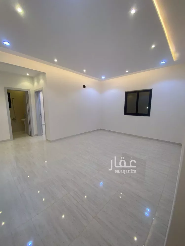 عمارة للإيجار في شارع أسعد بن أحمد دهان, حي الرمال, مدينة الرياض, منطقة الرياض صورة 4