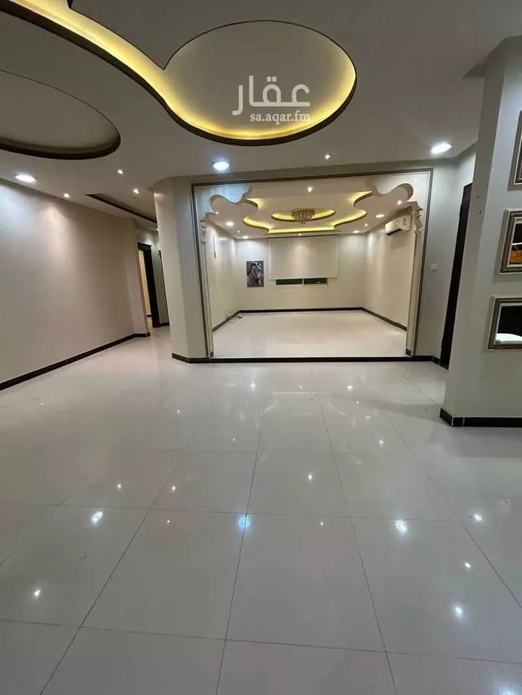 فيلا للإيجار في شارع مطرف بن طريف, حي الرمال, مدينة الرياض, منطقة الرياض صورة 5