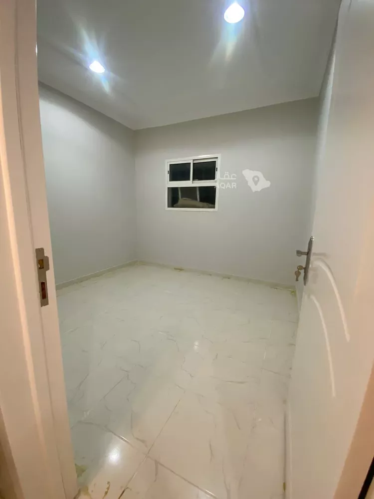 شقة للإيجار في شارع شعبة بن الحجاج, حي الرمال, مدينة الرياض, منطقة الرياض 4
