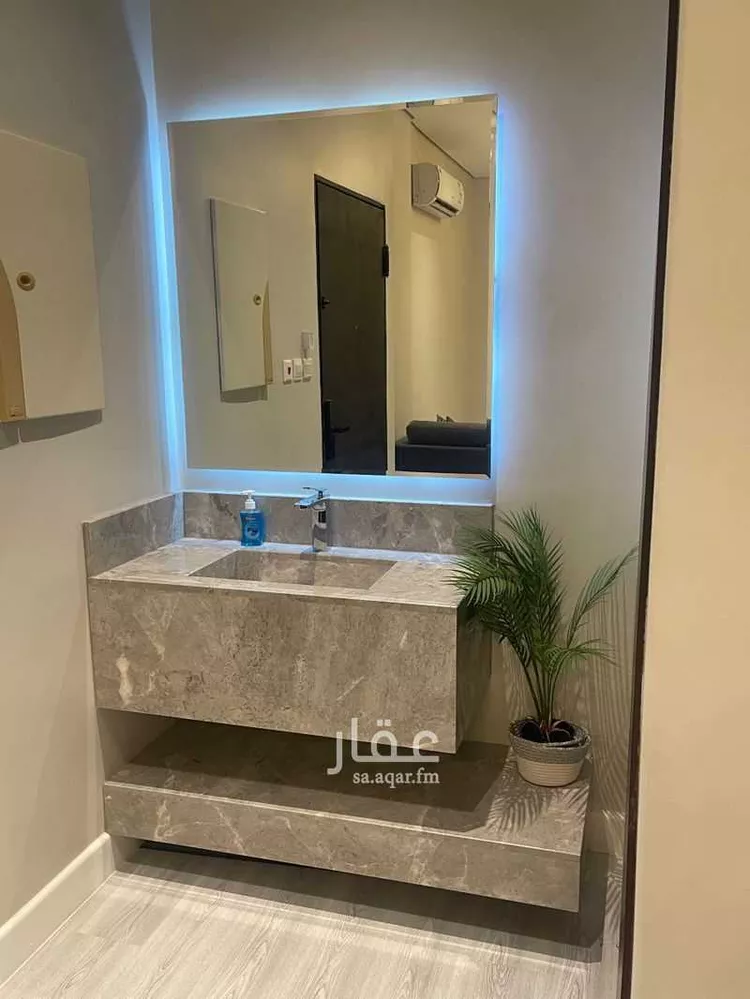 شقة للإيجار في شارع وادي هجر, حي الملقا, مدينة الرياض, منطقة الرياض صورة 4