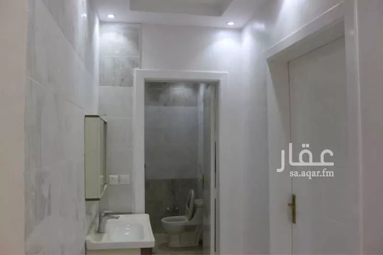 شقة للإيجار في شارع مالك بن الحارث ، حي بدر ، الرياض ، منطقة الرياض