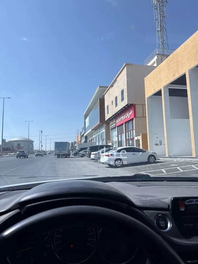 عمارة للبيع في شارع السيل الكبير, حي المهدية, مدينة الرياض, منطقة الرياض صورة 5