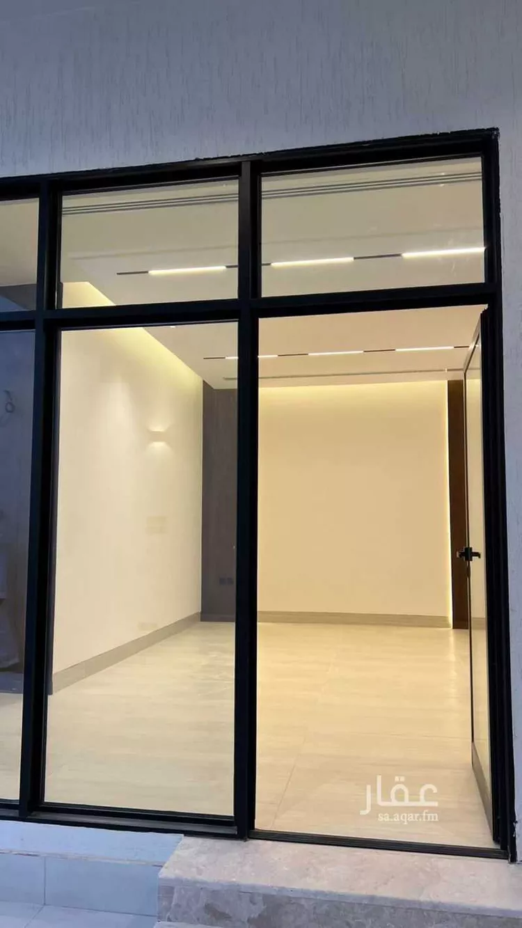 فيلا للبيع في شارع أبي الريحان البيروني, حي المهدية, مدينة الرياض, منطقة الرياض صورة 3