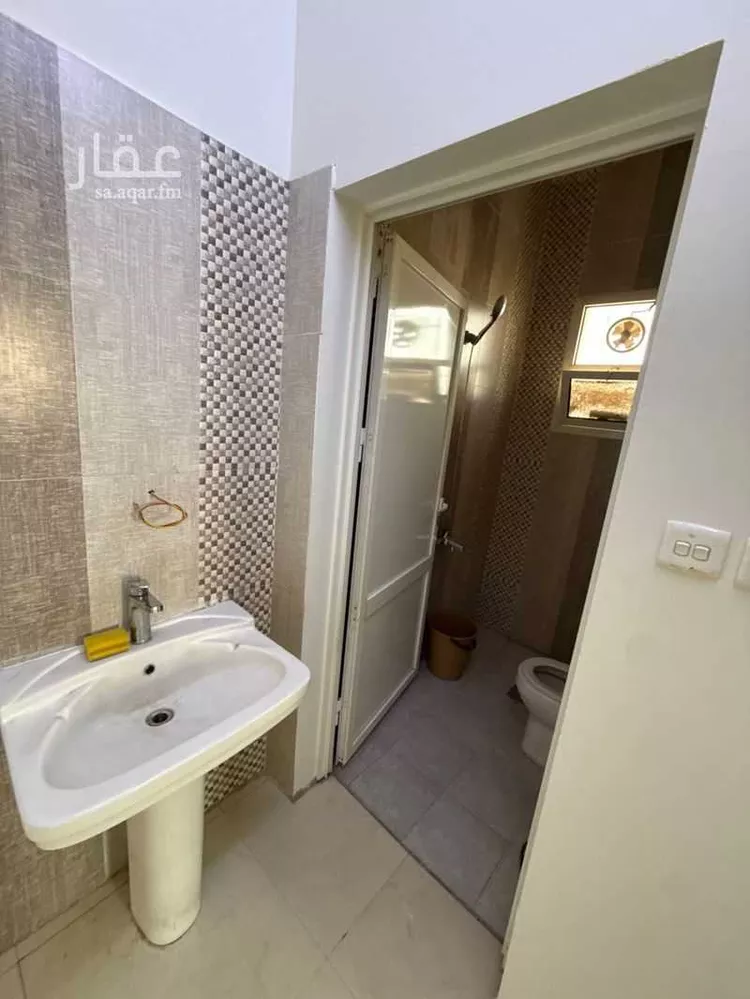 مكتب تجاري للإيجار في شارع السيل الكبير, حي المهدية, مدينة الرياض, منطقة الرياض 13