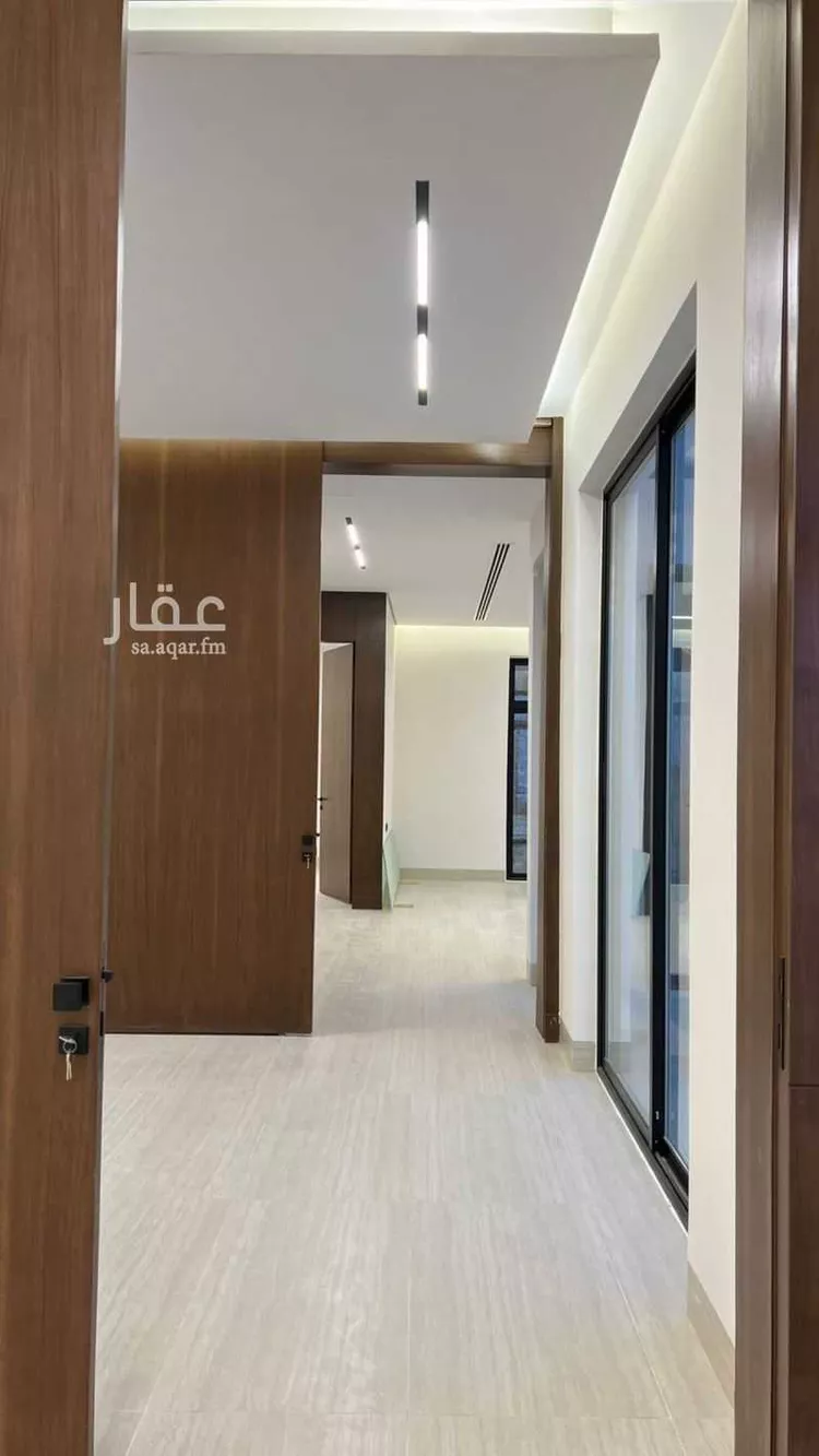 فيلا للبيع في شارع أبي الريحان البيروني, حي المهدية, مدينة الرياض, منطقة الرياض صورة 4