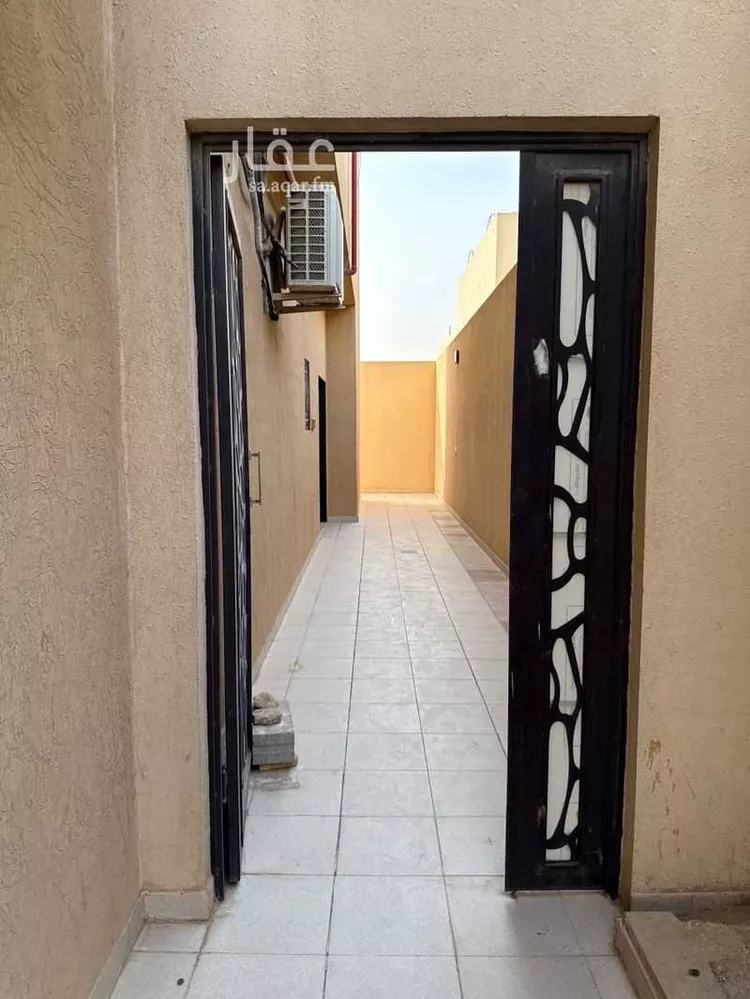 Commercial Office for Rent in Riyadh Al Mahdiyah صورة 2