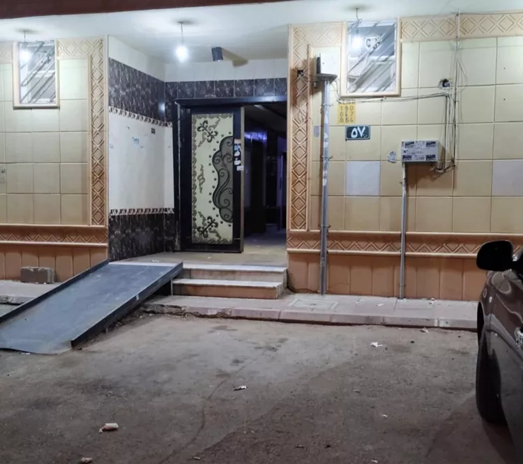 شقة للبيع في شارع القادسية, حي بدر, مدينة الرياض, منطقة الرياض صورة 2