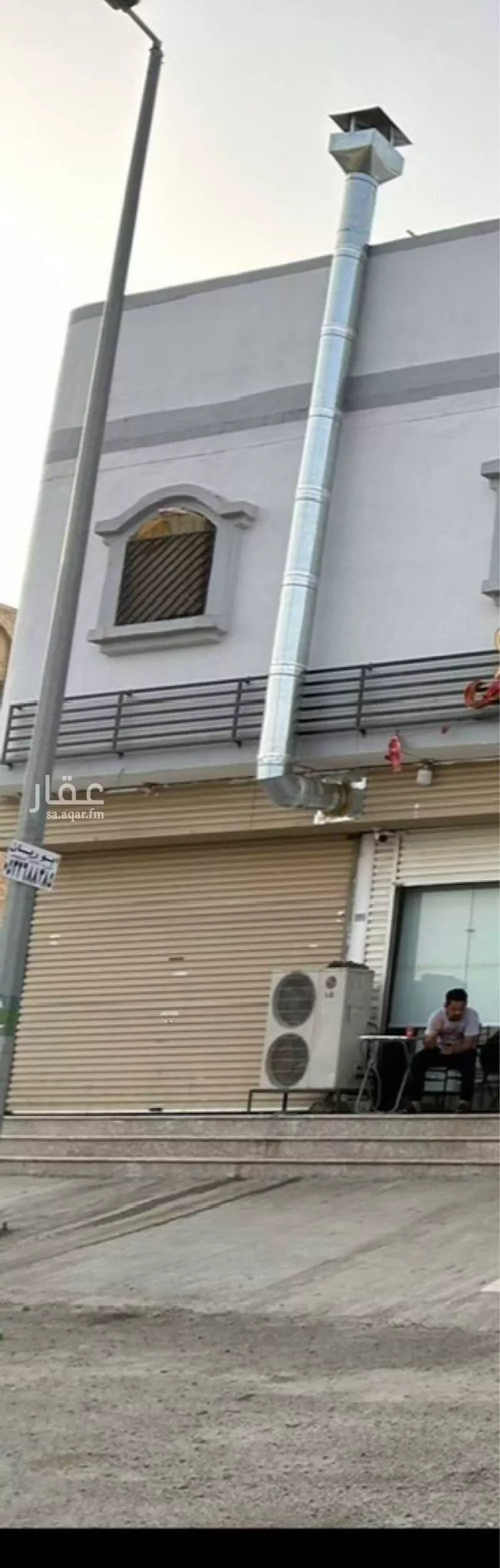 محل للإيجار في شارع ج4 390 ، حي الفنار ، بحرة ، بحرة