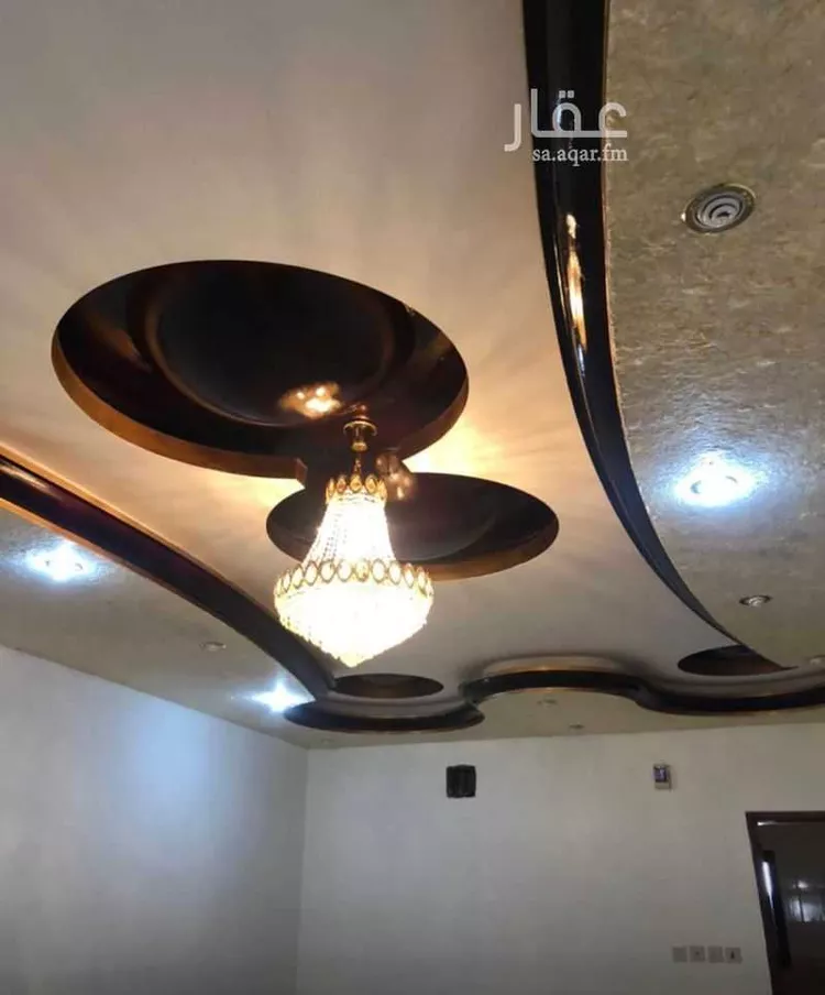 شقة للإيجار في شارع الأمير الوليد بن طلال بن عبد العزيز ، حي مخطط نايف الدرزي ، سكاكا ، منطقة الجوف صورة 4