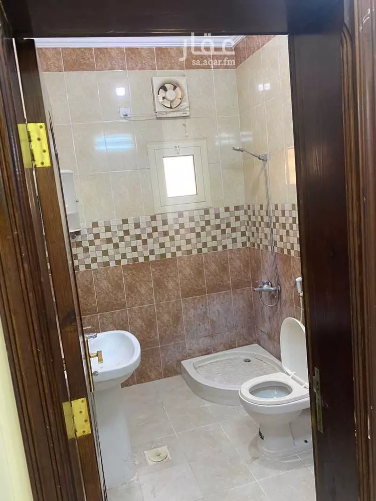 شقة للإيجار في شارع البراء بن مالك ، حي الصليب الشرقي ، رابغ ، رابغ صورة 4