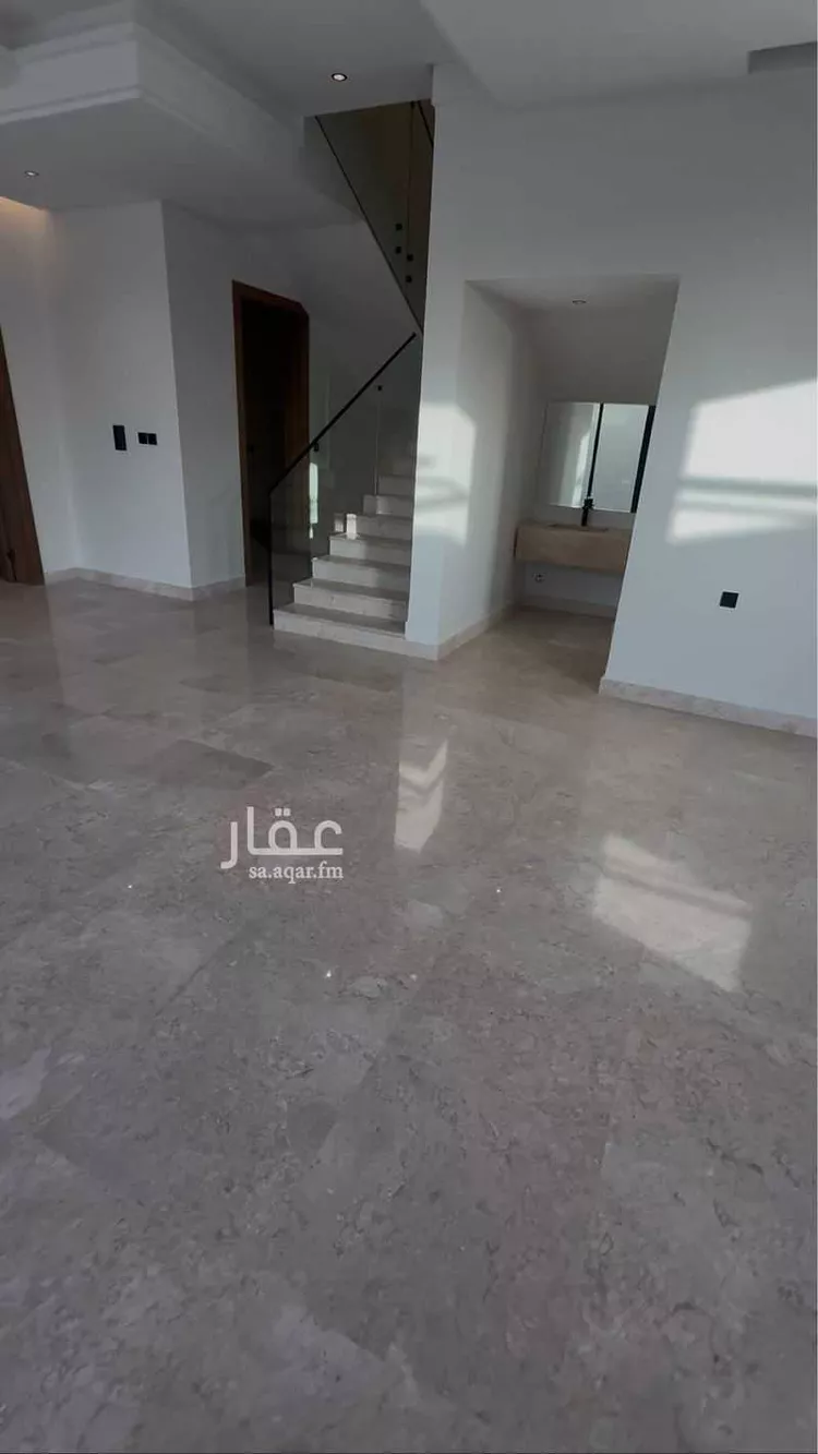 فيلا للإيجار في شارع العباس بن الاحنف, حي المرسلات, مدينة الرياض, منطقة الرياض صورة 5