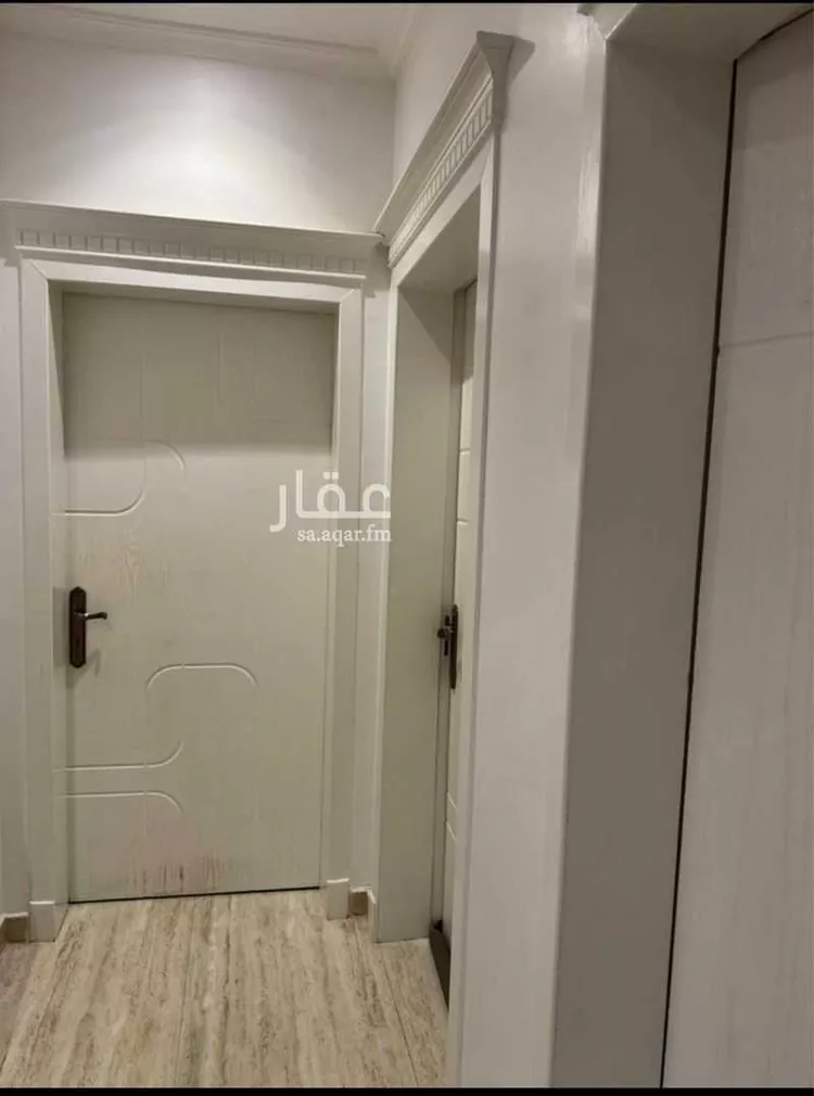 فيلا للبيع في شارع الحسن الوراق, حي الراكة الجنوبية, مدينة الخبر, المنطقة الشرقية صورة 3