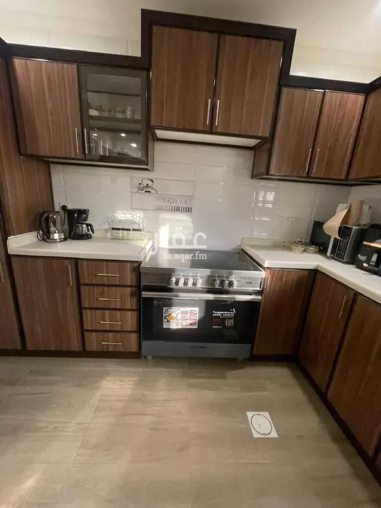 عمارة للإيجار في شارع منصور الغزال, حي الشاطئ الغربي, مدينة الدمام, المنطقة الشرقية صورة 2