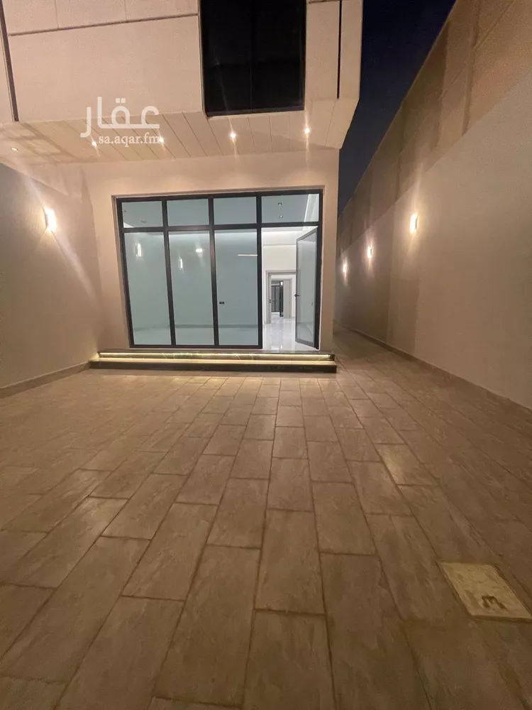فيلا للبيع في شارع أحمد بن جعفر, حي الرمال, مدينة الرياض, منطقة الرياض صورة 3