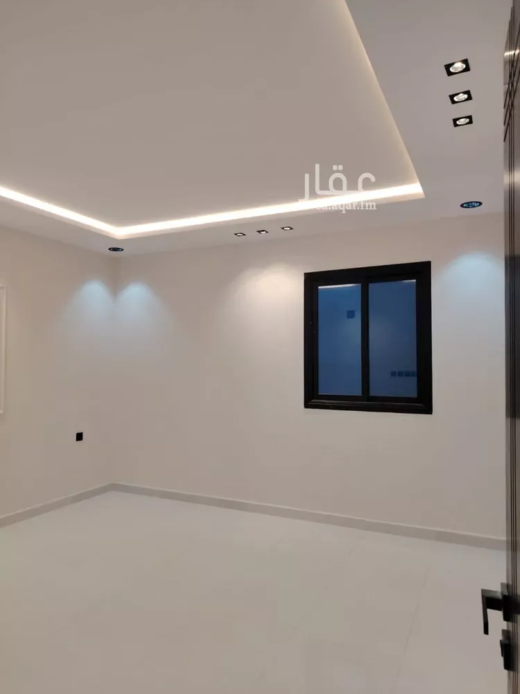فيلا للبيع في شارع السرور, حي الرمال, مدينة الرياض, منطقة الرياض صورة 2
