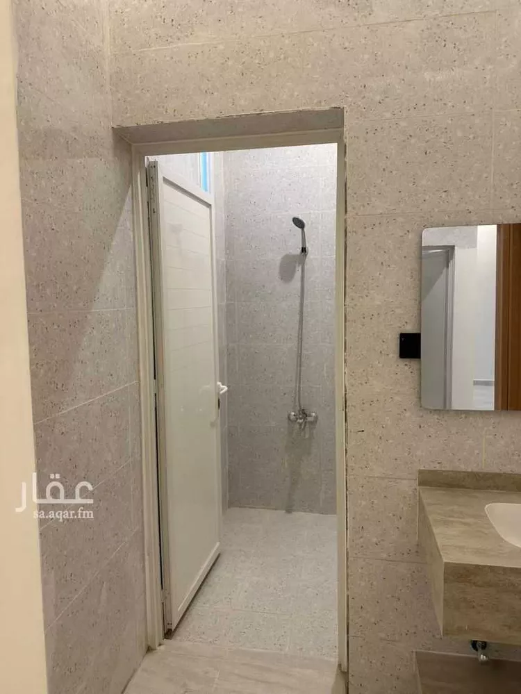 شقة للبيع في شارع جعيل ابن زياد الاشجعي ، ثار ، ثار