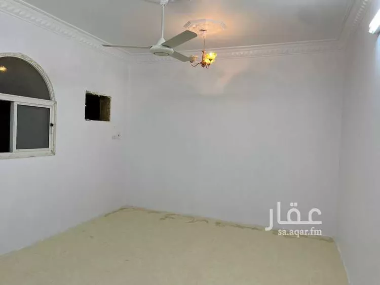 شقة للإيجار في شارع بشير ابن ثور العجلي ، حي مثمله ، الطائف ، الطائف