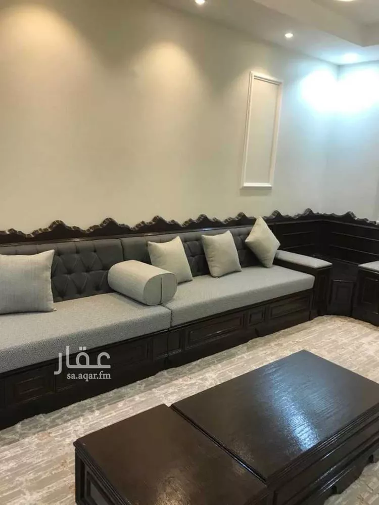 عمارة للبيع في شارع النعايم ، ابها ، منطقة عسير