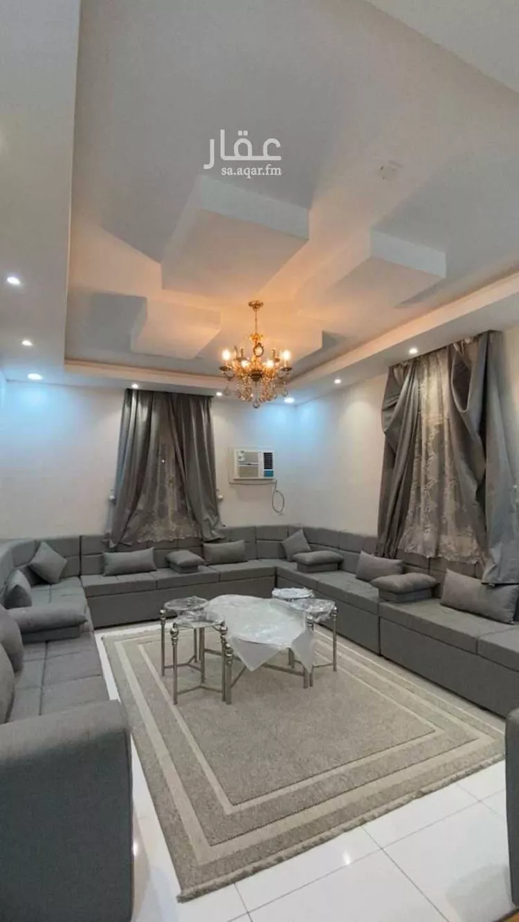 عمارة للإيجار في شارع عبدالرحمن داود, حي السلامة, مدينة محائل, منطقة عسير صورة 2