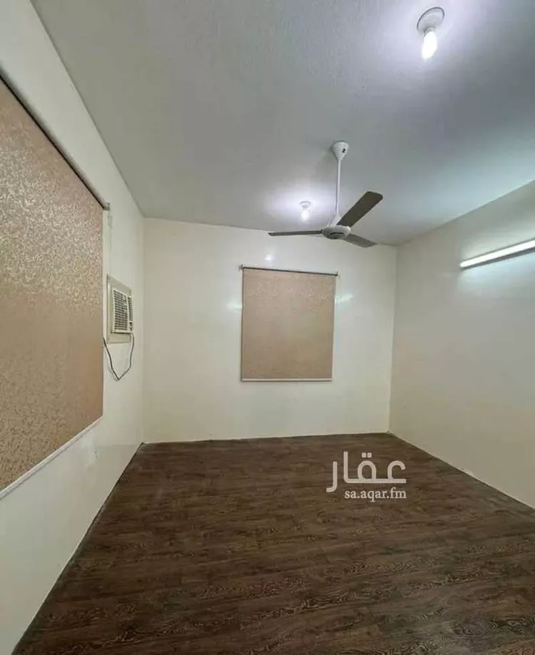Floor for Rent in Muhayil Al Balad صورة 2
