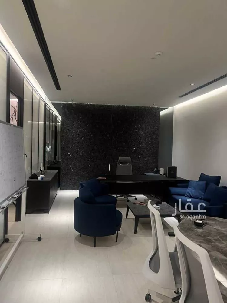 مكتب تجاري للإيجار في شارع انس بن مالك, حي الملقا, مدينة الرياض, منطقة الرياض صورة 5