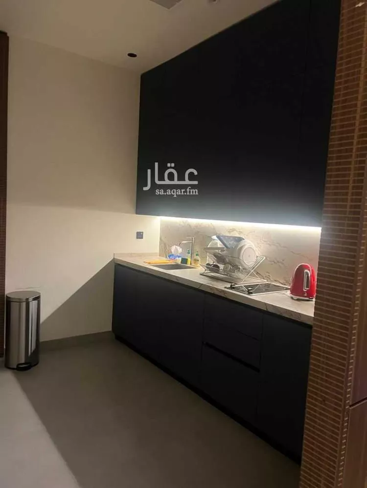 مكتب تجاري للإيجار في شارع انس بن مالك, حي الملقا, مدينة الرياض, منطقة الرياض صورة 3