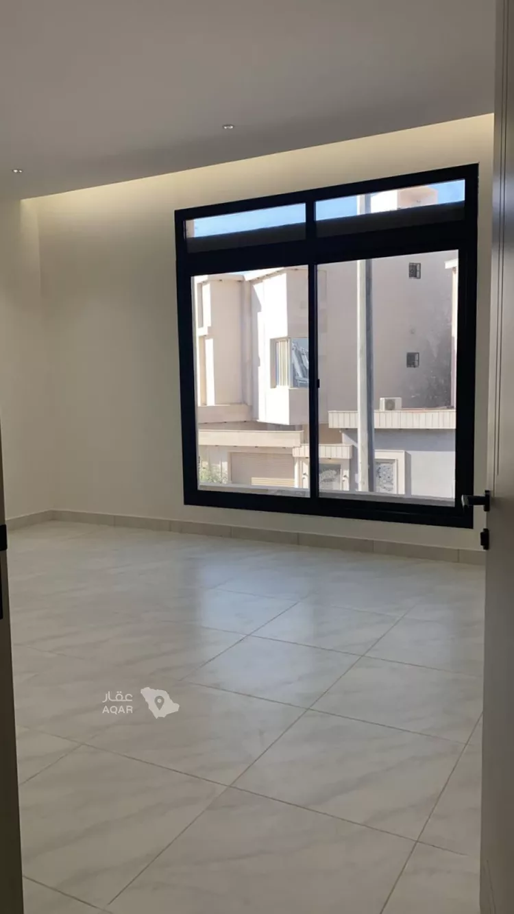 فيلا للإيجار في شارع يحيى بن جزلة, حي الرمال, مدينة الرياض, منطقة الرياض صورة 2