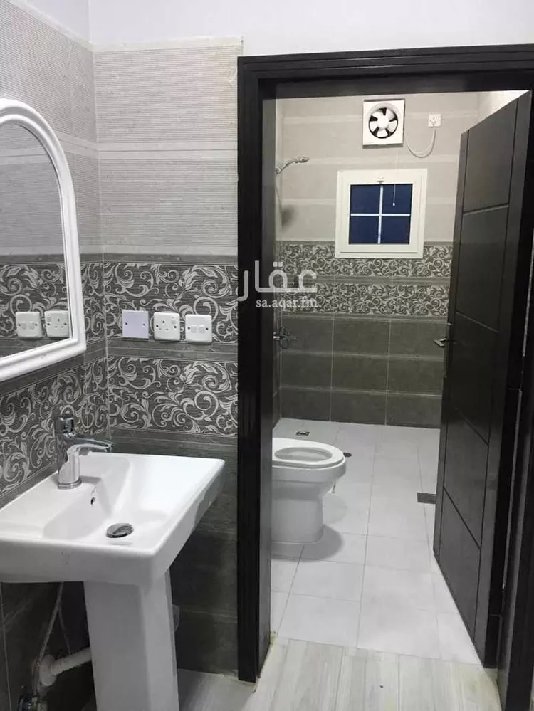 شقة مفروشة للحجز في شارع الحارث بن زيد العامري ، حي الفلاح ، ينبع ، ينبع البحر