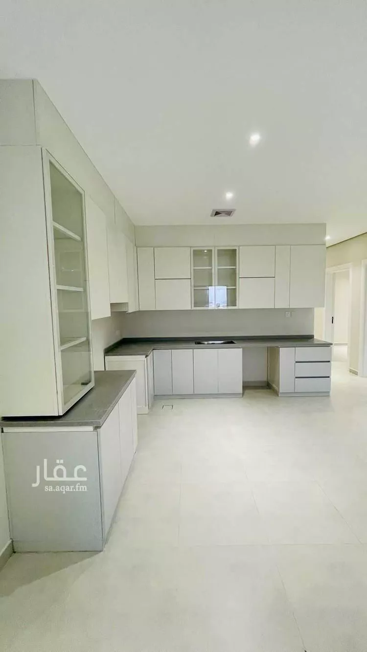 شقة للإيجار في شارع 10651365, حي البحر, مدينة الخبر, المنطقة الشرقية صورة 4