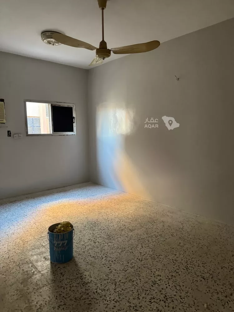 شقة للإيجار في شارع الامير سطام بن عبدالعزيز, حي السلام, مدينة الخرج, منطقة الرياض صورة 2