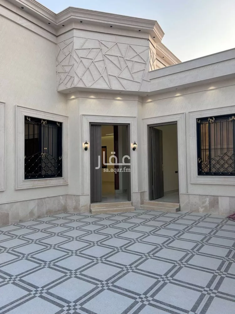 دور للبيع في شارع أحمد عبد الله القاري, حي اليرموك, مدينة الخرج, منطقة الرياض