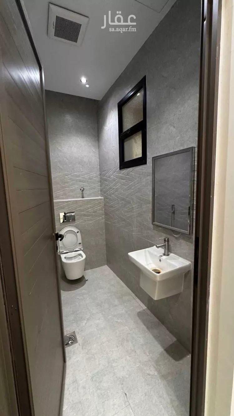 دور للبيع في شارع يوسف بن سلام, حي بدر, مدينة الرياض, منطقة الرياض صورة 4