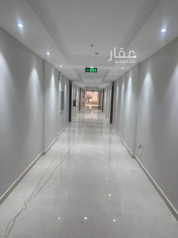 عمارة للإيجار في شارع محمد بن مخلد الانصاري, حي الفيصلية, مدينة الرياض, منطقة الرياض صورة 4