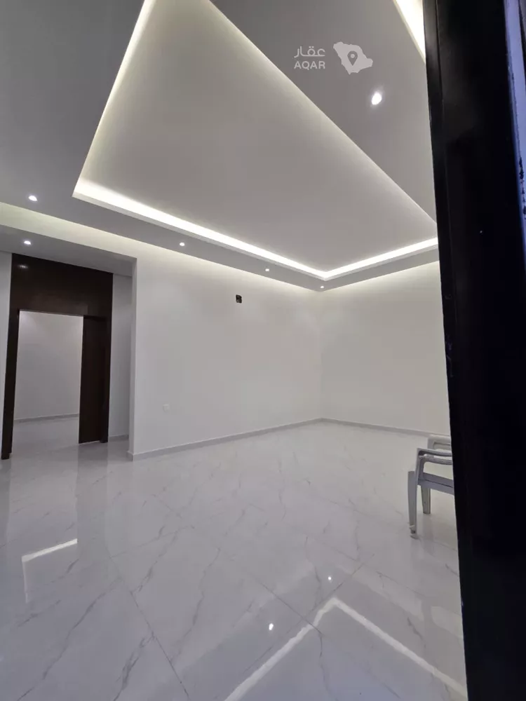 Floor for Sale in Riyadh Al Bariah 8