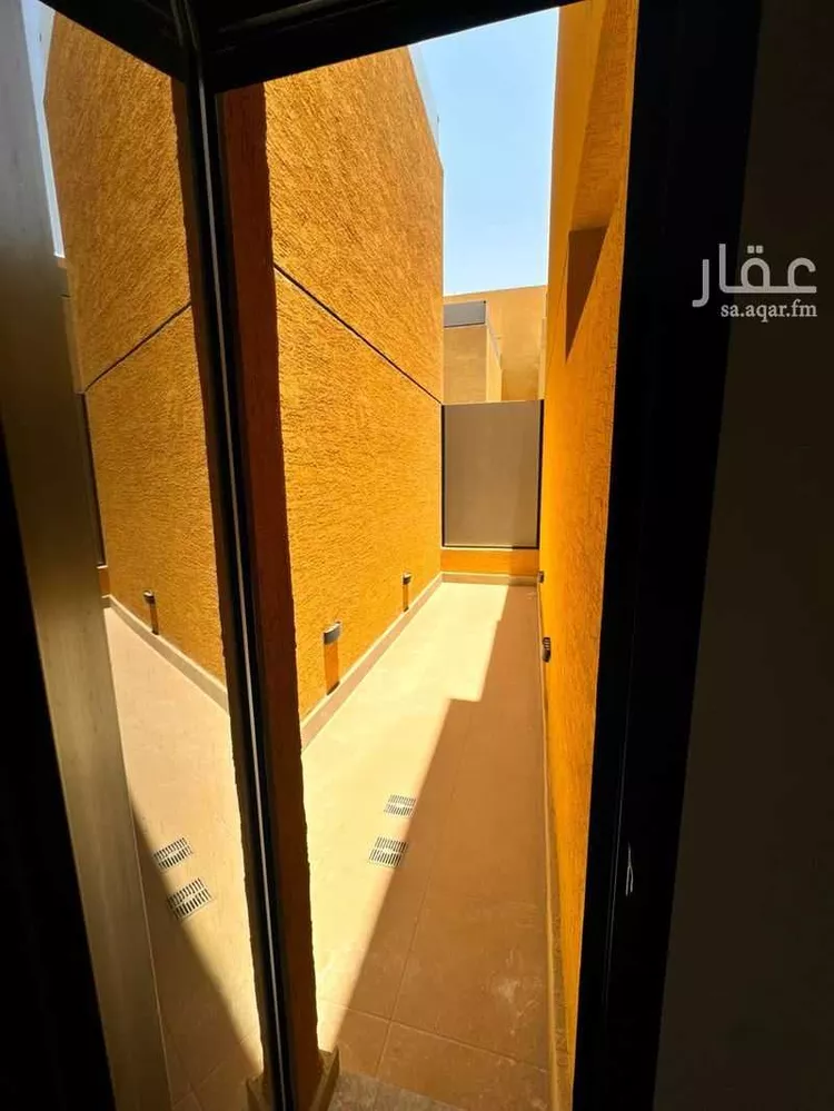 فيلا للإيجار في شارع يوسف بن أبي شكر , حي الرمال, مدينة الرياض, منطقة الرياض 12