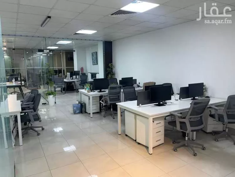 مكتب تجاري للإيجار في شارع عمر المختار, حي ثليم, مدينة الرياض, منطقة الرياض صورة 4