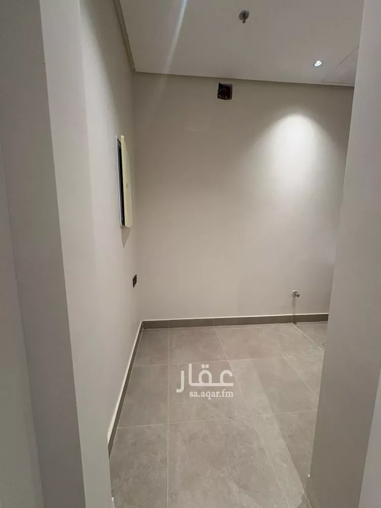 شقة للإيجار في شارع ابن وهب القرشي, حي الرمال, مدينة الرياض, منطقة الرياض