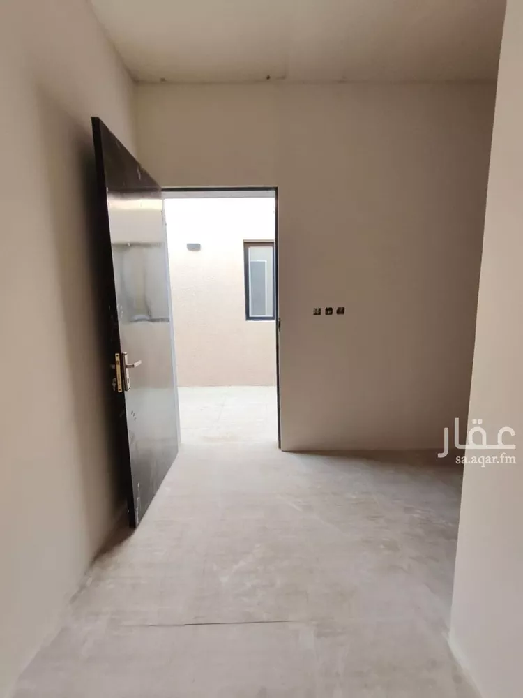 مجمع للإيجار في شارع محمد الشوكاني, حي الرمال, مدينة الرياض, منطقة الرياض 7