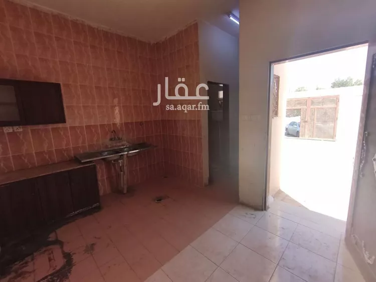استراحة للإيجار في شارع نصر بن مزاحم, حي الرمال, مدينة الرياض, منطقة الرياض صورة 5