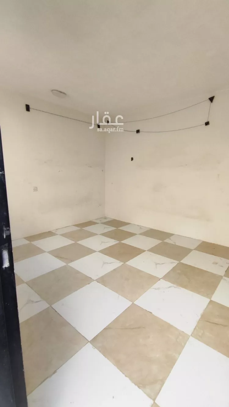 عمارة للإيجار في شارع دينار الأنصاري, حي الرمال, مدينة الرياض, منطقة الرياض صورة 2