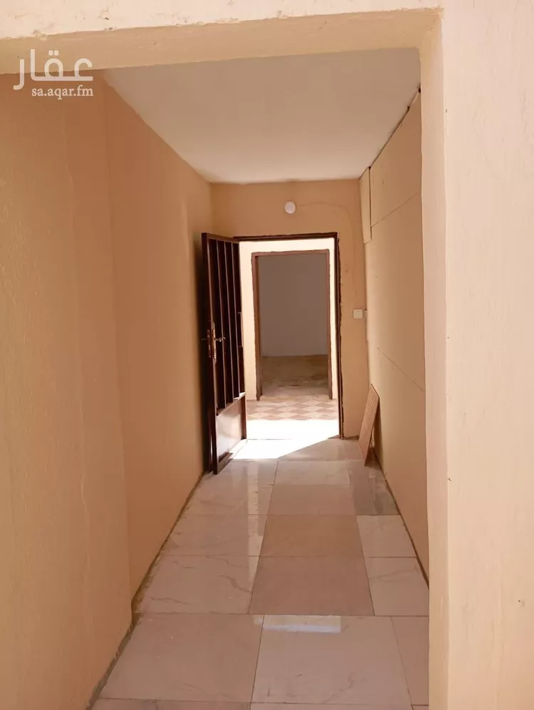 عمارة للإيجار في شارع ربيعه بن الحارث, حي الرمال, مدينة الرياض, منطقة الرياض صورة 4