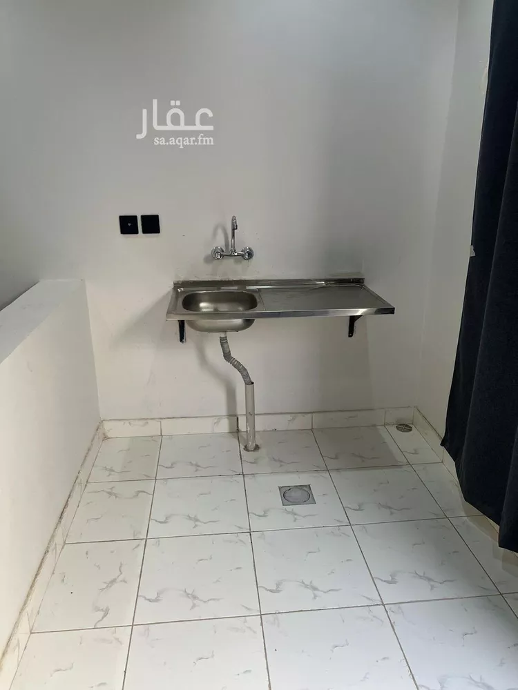 غرفة للإيجار في شارع الشيباني, حي قرطبة, مدينة الرياض, منطقة الرياض