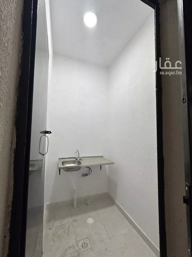 غرفة للإيجار في شارع دينار الأنصاري, حي الرمال, مدينة الرياض, منطقة الرياض صورة 3
