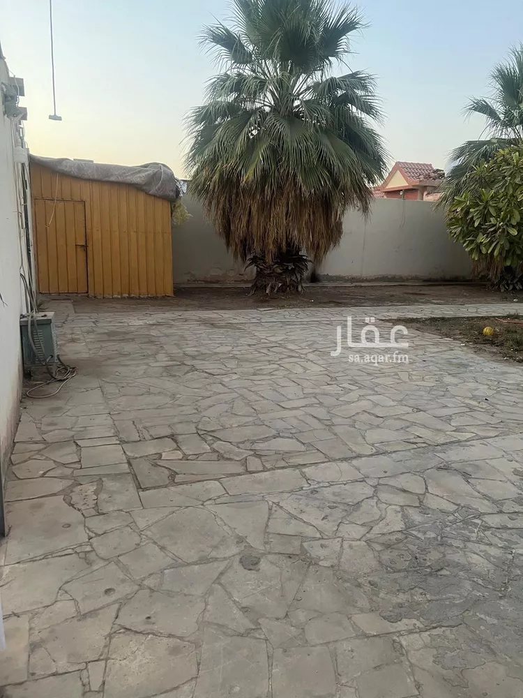 استراحة للإيجار في شارع مصطفى بن محمد العروسي, حي الرمال, مدينة الرياض, منطقة الرياض